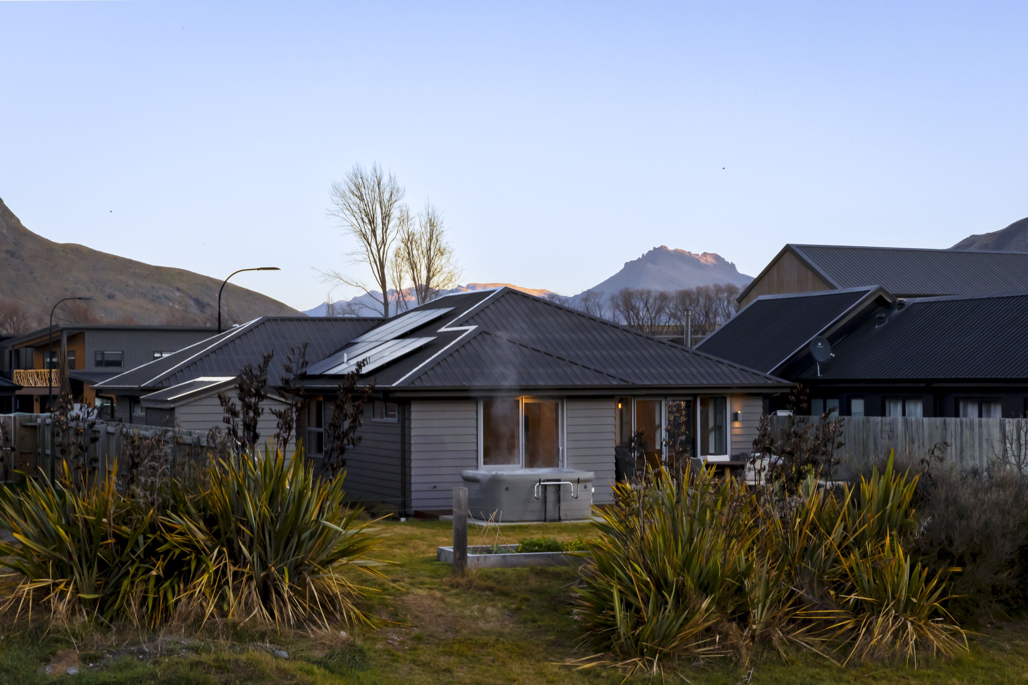  Sun, Solar and Income Potential - 物件實景
