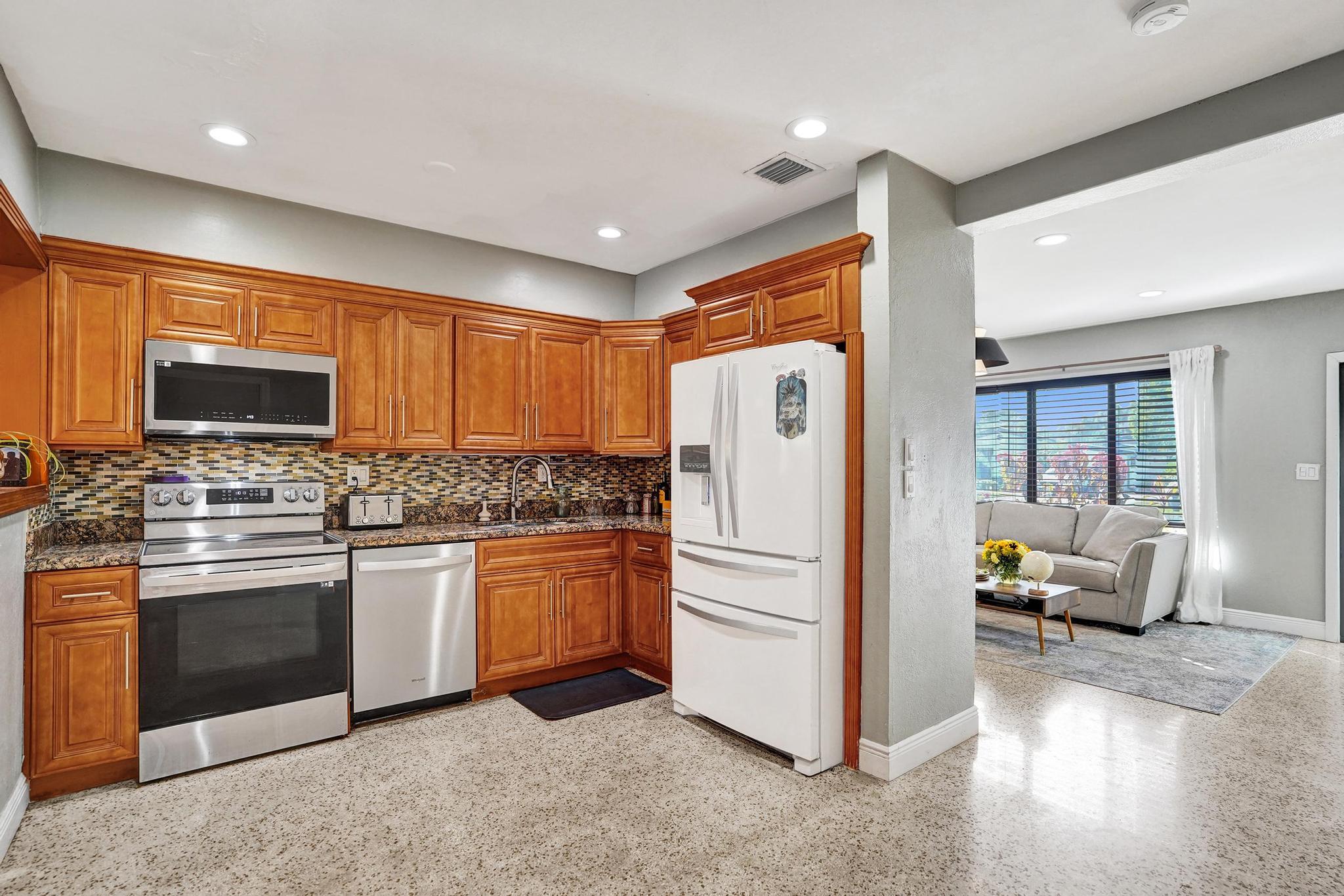Fort Lauderdale, Florida, 33305, United States, 3 Bedrooms Bedrooms, ,2 BathroomsBathrooms,Residential,For Sale,2027542