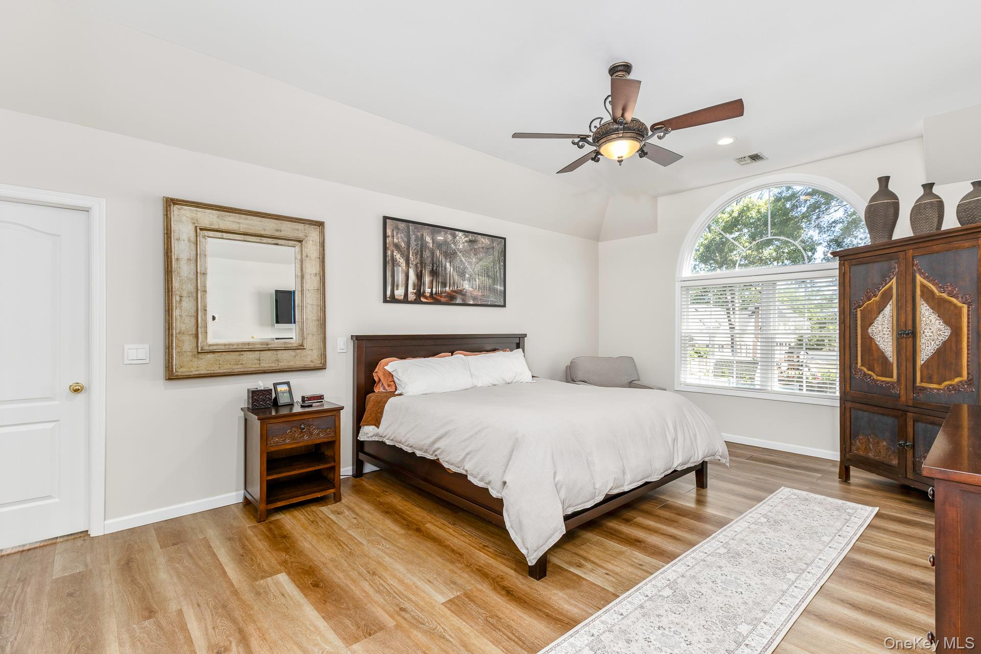  17 Dorfer Lane, Nesconset, NY, 11767 - 物件實景