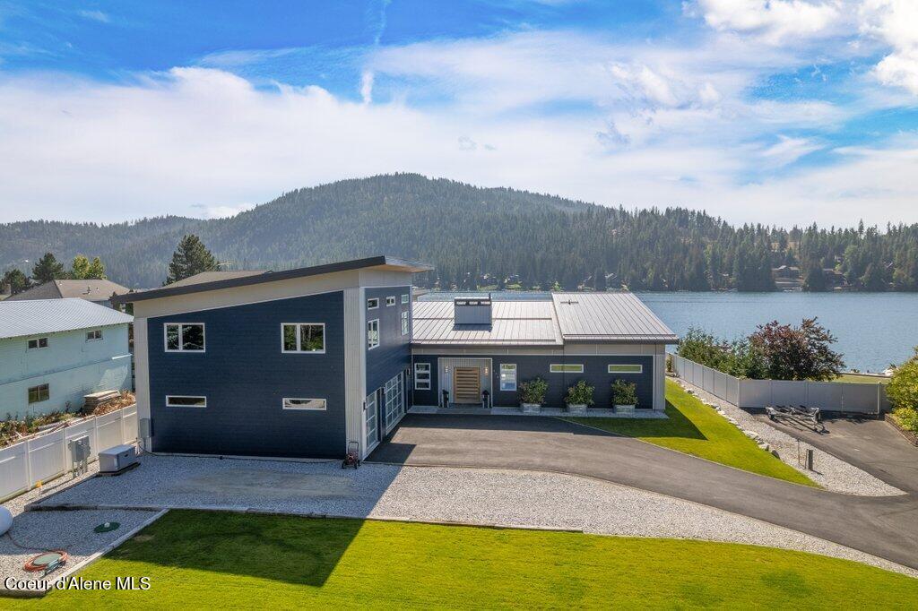 Sandpoint, Idaho, 83864, United States, 4 Bedrooms Bedrooms, ,3 BathroomsBathrooms,Residential,For Sale,1983378