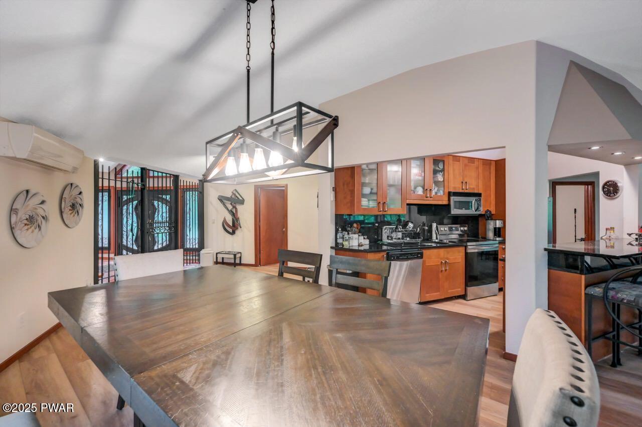 Hawley, Pennsylvania, 18428, United States, 3 Bedrooms Bedrooms, ,3 BathroomsBathrooms,Residential,For Sale,1937787