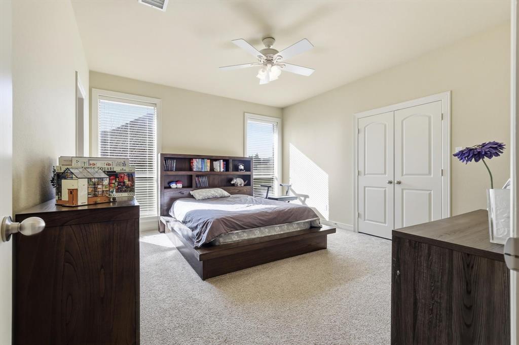 Midlothian, Texas, 76065, United States, 4 Bedrooms Bedrooms, ,4 BathroomsBathrooms,Residential,For Sale,2001564