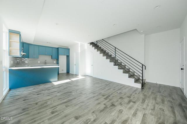 Los Angeles, California, 90022, United States, 14 Bedrooms Bedrooms, ,10 BathroomsBathrooms,Residential,For Sale,1835288