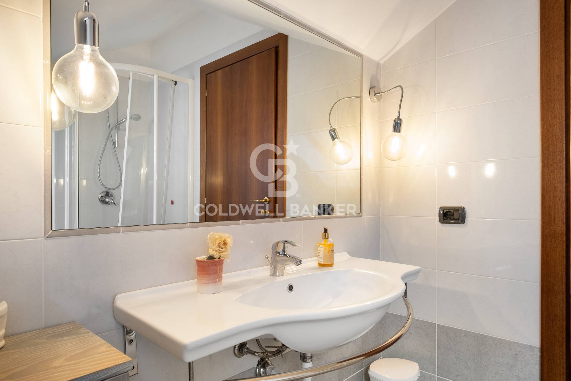 Sesto Calende, Varese, 21018, IT, 6 Bedrooms Bedrooms, ,5 BathroomsBathrooms,Residential,For Sale,1796878