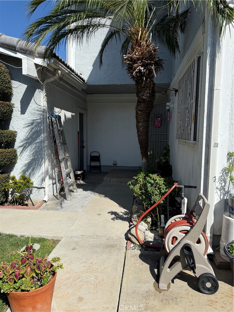 Montebello, California, 90640, United States, 3 Bedrooms Bedrooms, ,3 BathroomsBathrooms,Residential,For Sale,1937020
