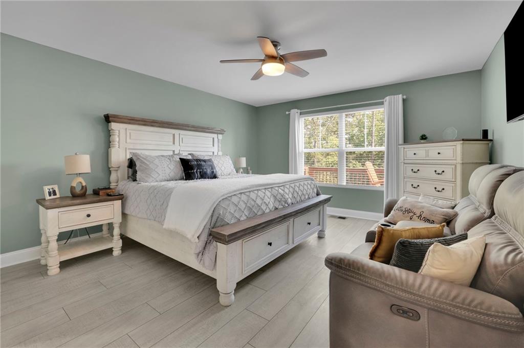 Dahlonega, Georgia, 30533, United States, 4 Bedrooms Bedrooms, ,4 BathroomsBathrooms,Residential,For Sale,1889816