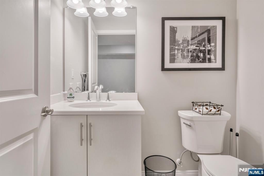 River Vale, New Jersey, 07675, United States, 3 Bedrooms Bedrooms, ,5 BathroomsBathrooms,Residential,For Sale,1906590