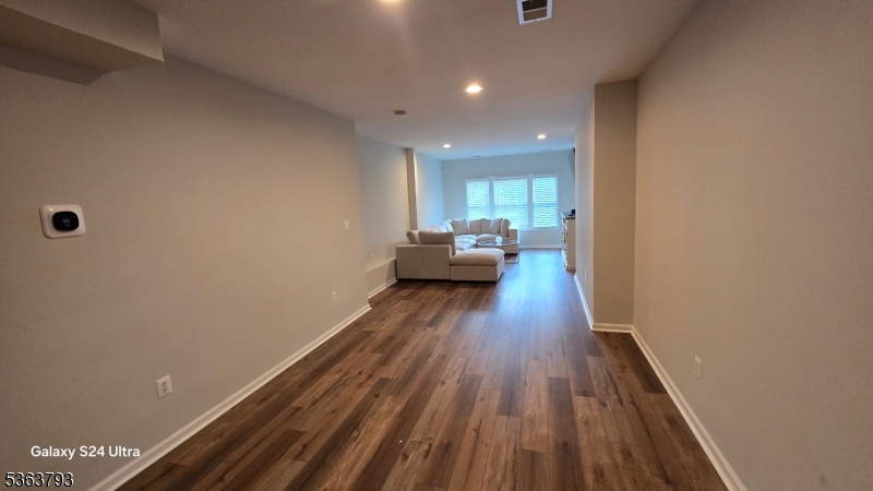 North Haledon Boro, New Jersey, 07508, United States, 4 Bedrooms Bedrooms, ,4 BathroomsBathrooms,Residential,For Sale,1866424