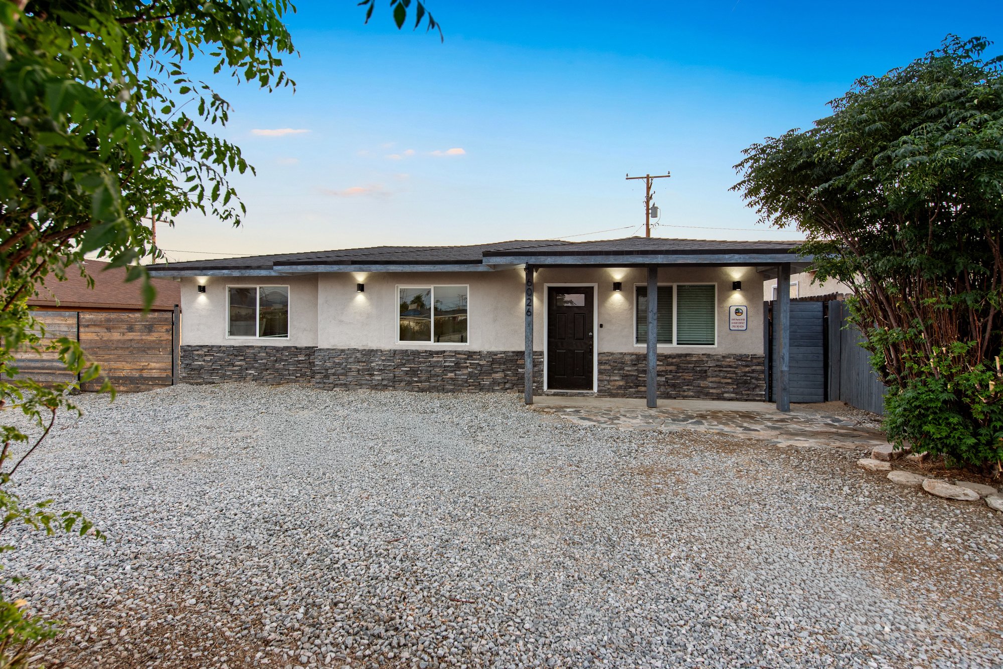  Turnkey Furnished 29 Palms Home With RV Parking - 物件實景