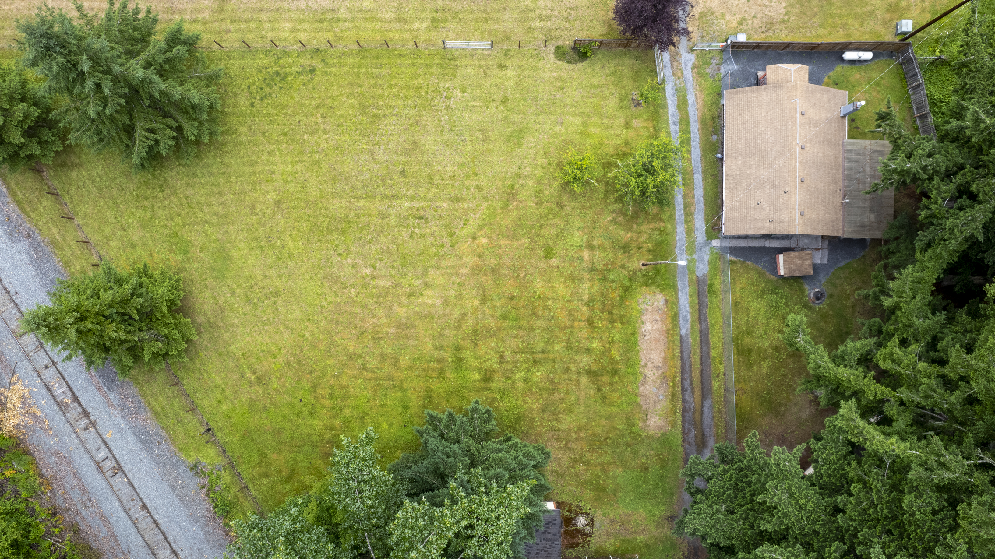  22204 State Route 706 E, Elbe, WA, 98330 - 物件實景