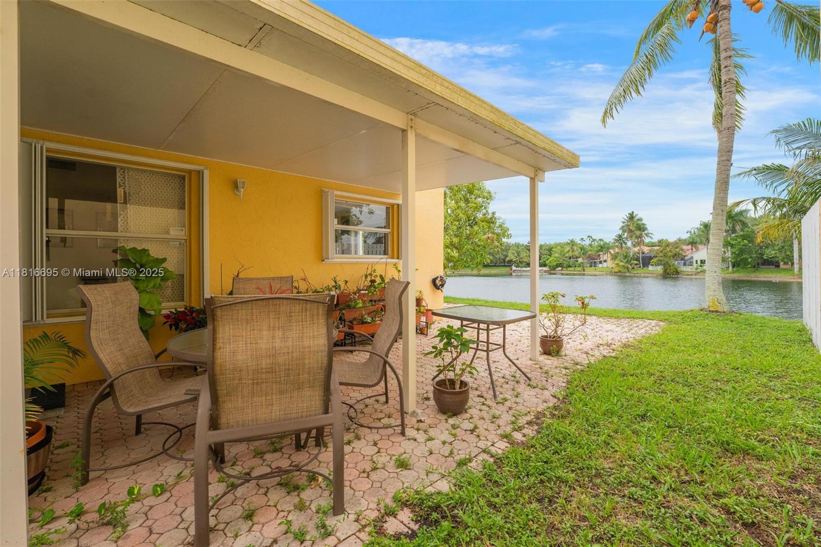 Sunrise, Florida, 33323, United States, 3 Bedrooms Bedrooms, ,3 BathroomsBathrooms,Residential,For Sale,1848108
