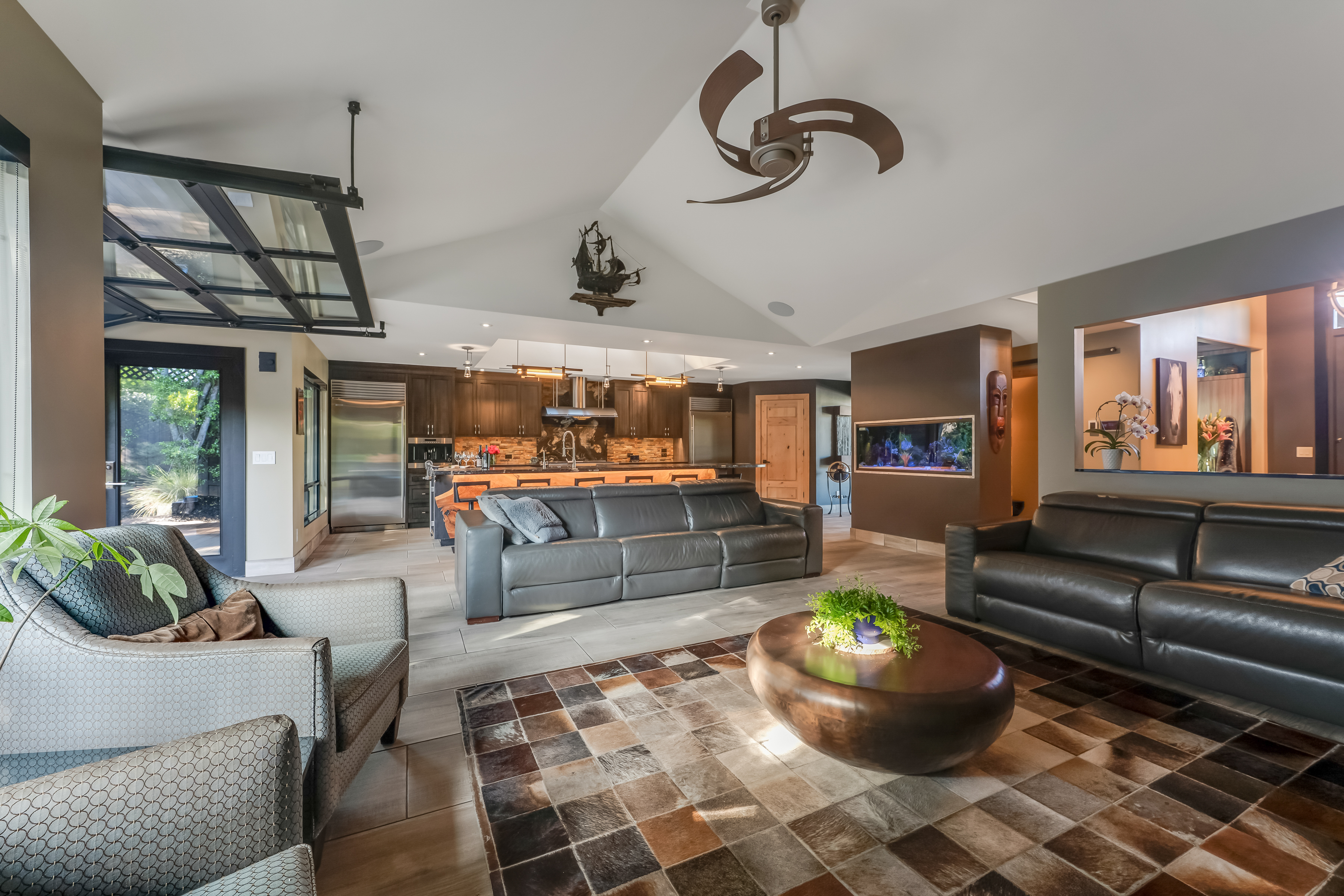  1515 San Ramon Way, Santa Rosa, CA 95409 - 物件實景
