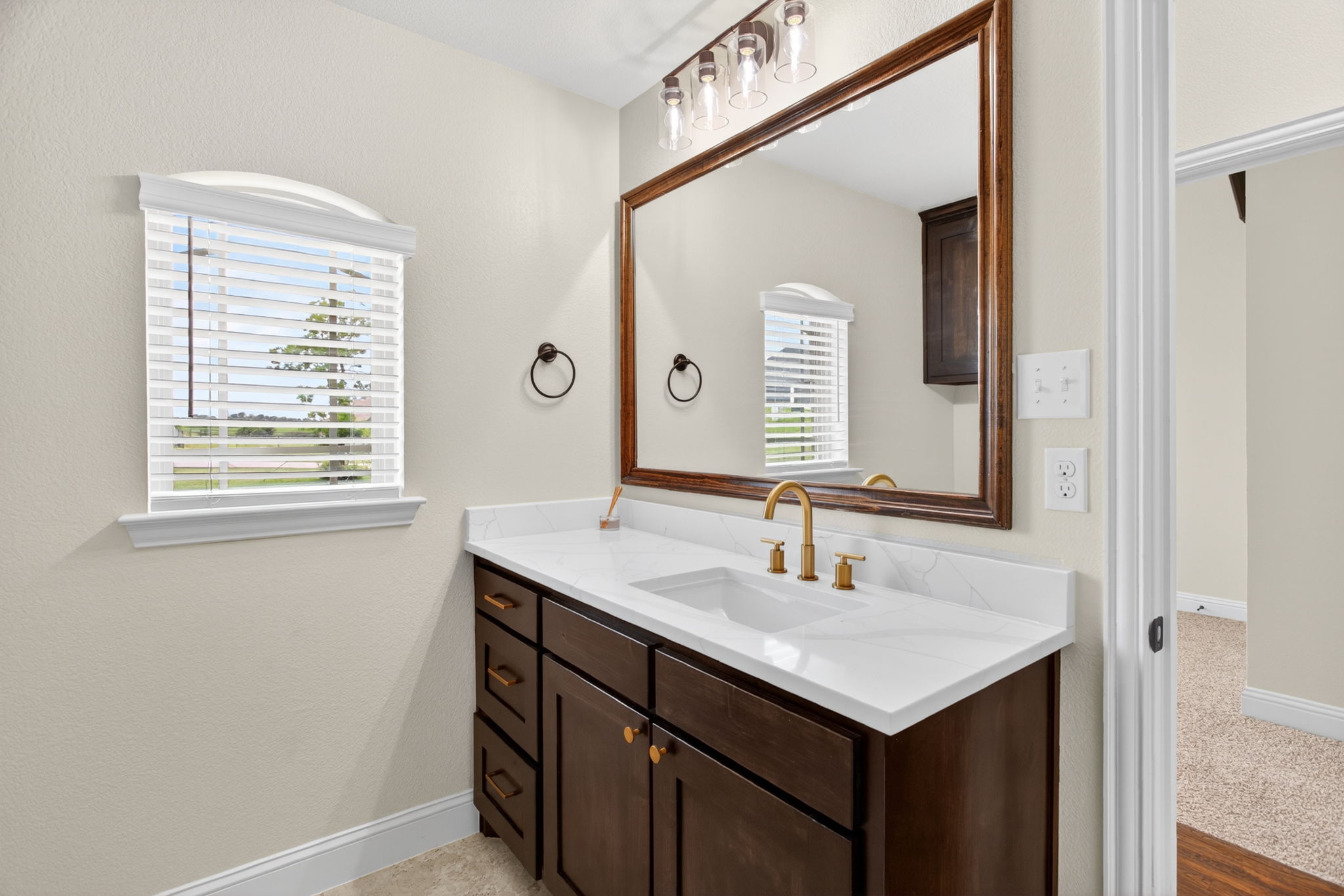  7320 Spring Ranch Court, Godley, TX, 76044 - 物件實景