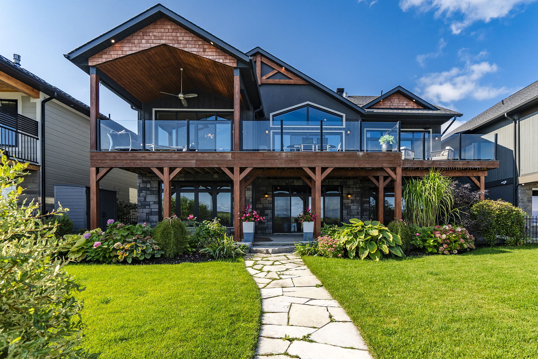 Lakefront Modern Masterpiece - 物件實景