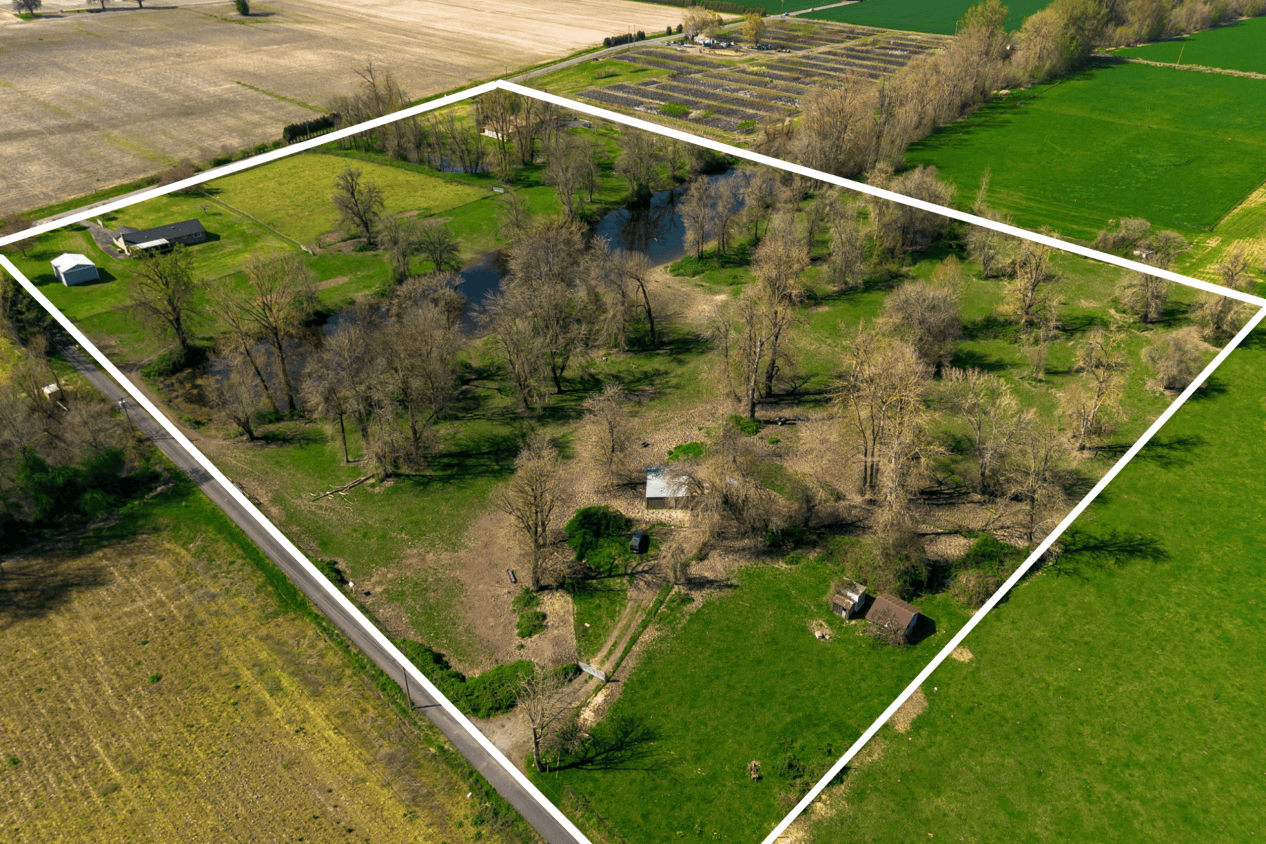  19330 NW GILLIHAN RD Portland, OR 97231 - 物件實景