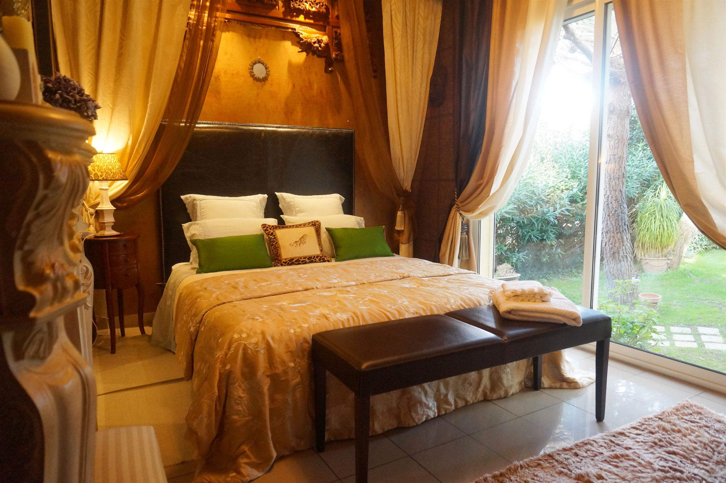  Near Perpignan : Architect-designed villa, large landscaped grounds - 物件實景