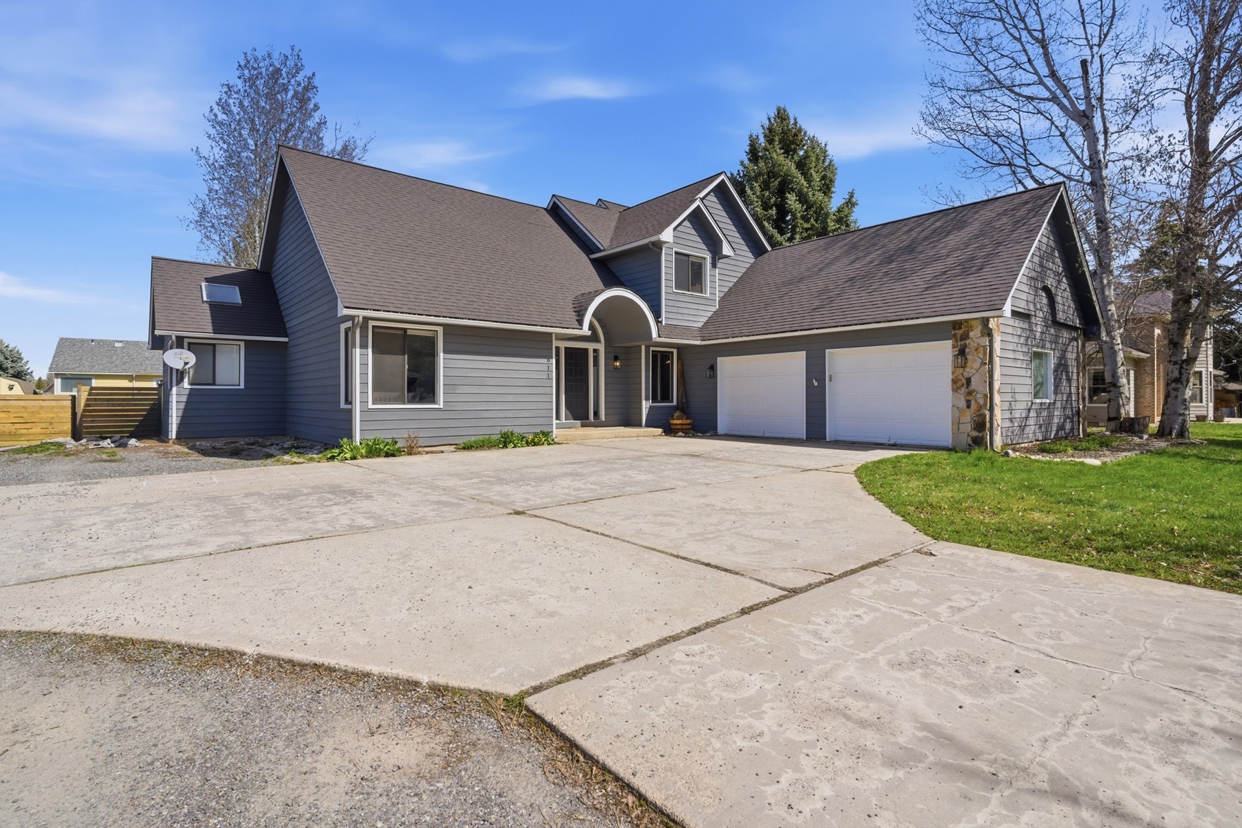  611 Ponder Point Dr - 物件實景