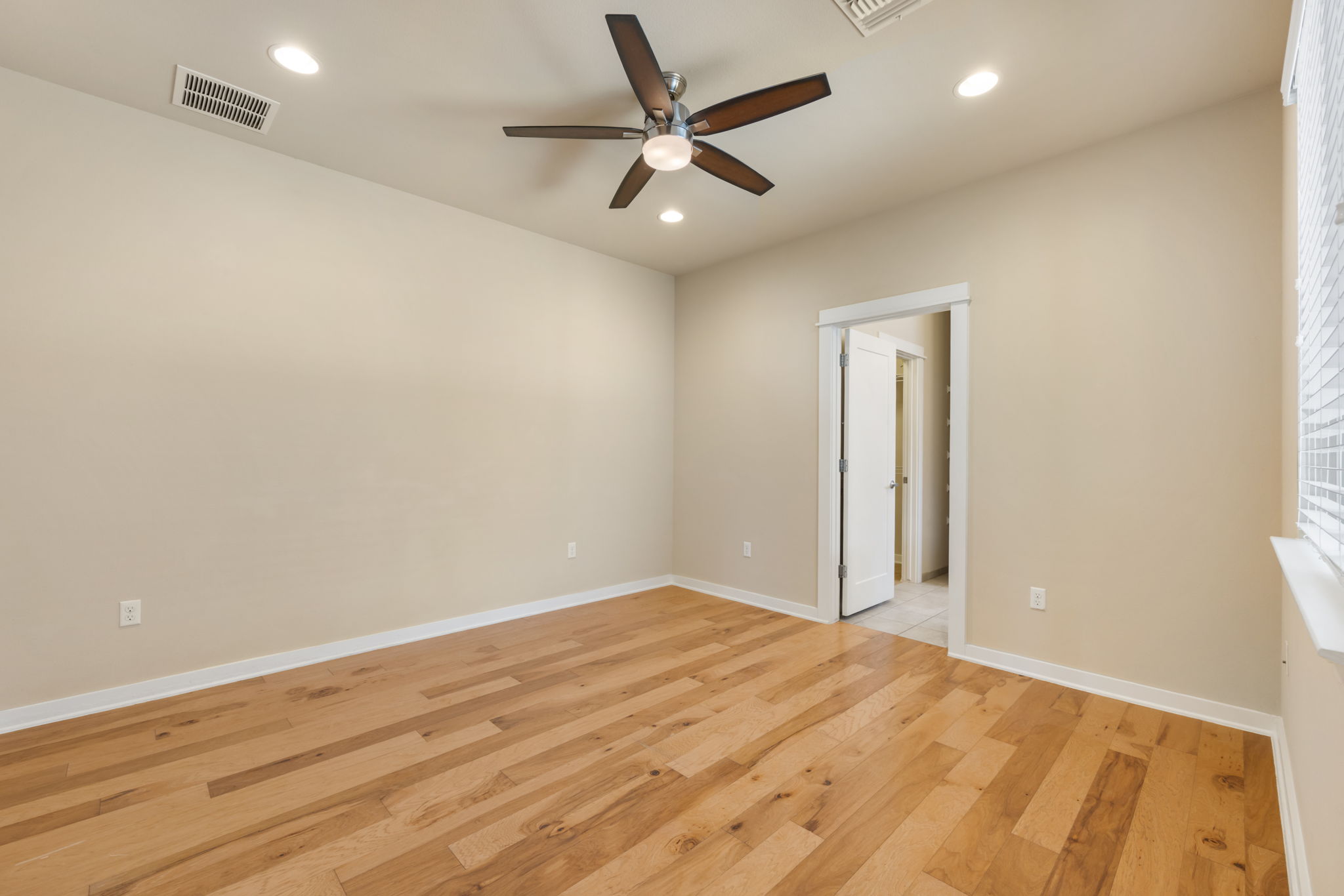  1301 Casey Street, Austin, TX 78745 - 物件實景