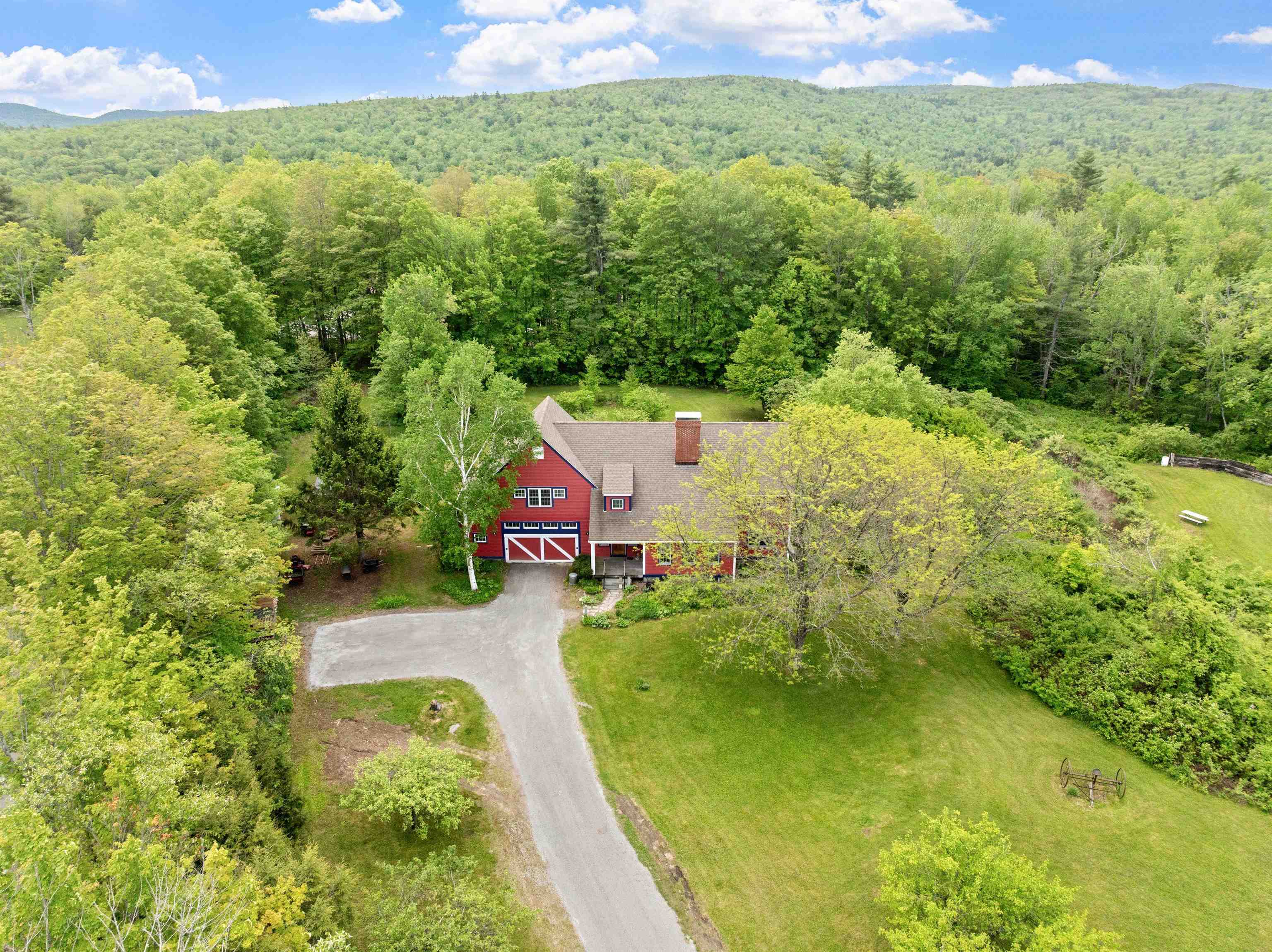 Hillsborough, New Hampshire, 03244, United States, 3 Bedrooms Bedrooms, ,2 BathroomsBathrooms,Residential,For Sale,1840284