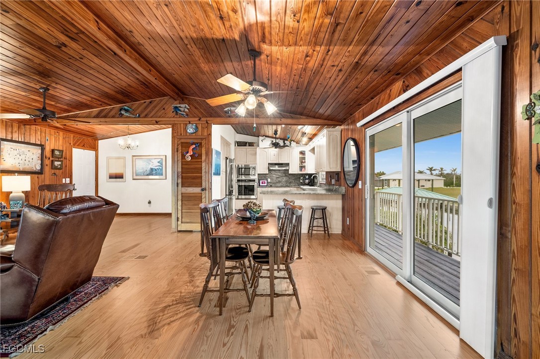 St James City, Florida, 33956, United States, 3 Bedrooms Bedrooms, ,2 BathroomsBathrooms,Residential,For Sale,1974430