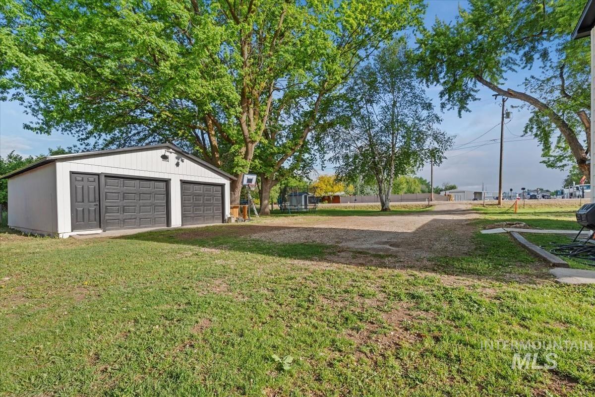 Nampa, Idaho, 83687, United States, 3 Bedrooms Bedrooms, ,2 BathroomsBathrooms,Residential,For Sale,1827445