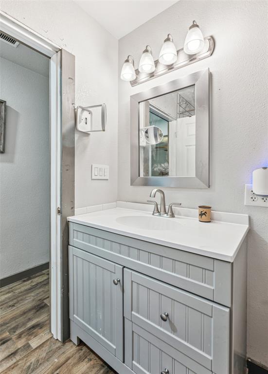 Cleburne, Texas, 76031, United States, 2 Bedrooms Bedrooms, ,2 BathroomsBathrooms,Residential,For Sale,1826745