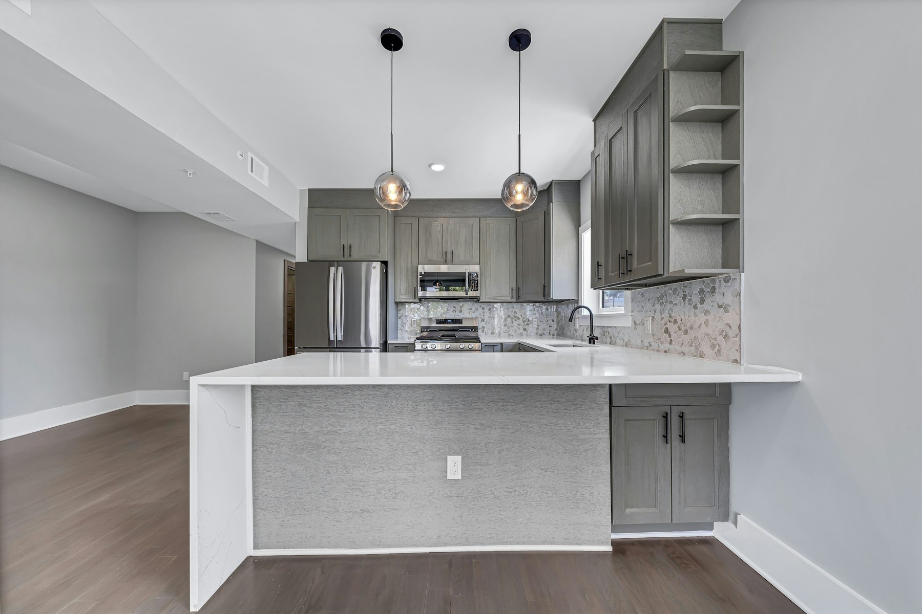  76 Corbin Avenue, Jersey City, NJ 07306 - 物件實景