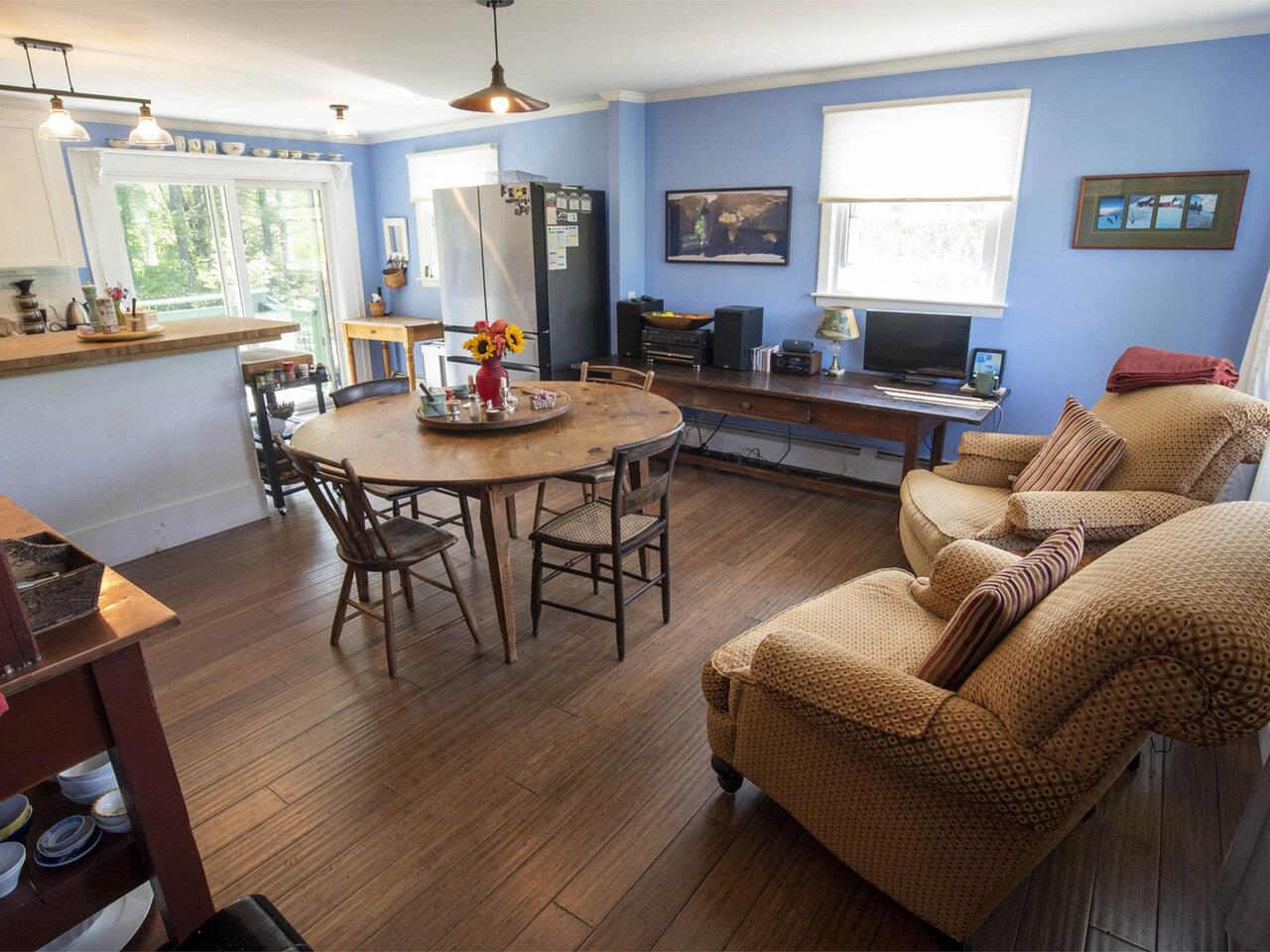 Montpelier, Vermont, 05602, United States, 3 Bedrooms Bedrooms, ,3 BathroomsBathrooms,Residential,For Sale,1924813