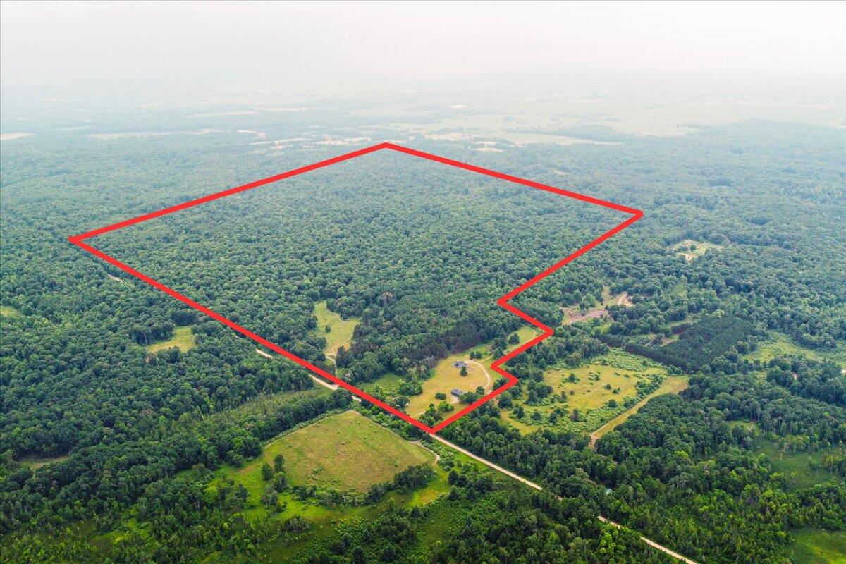 Remus, Michigan, 49340, United States, 3 Bedrooms Bedrooms, ,3 BathroomsBathrooms,Residential,For Sale,1979696