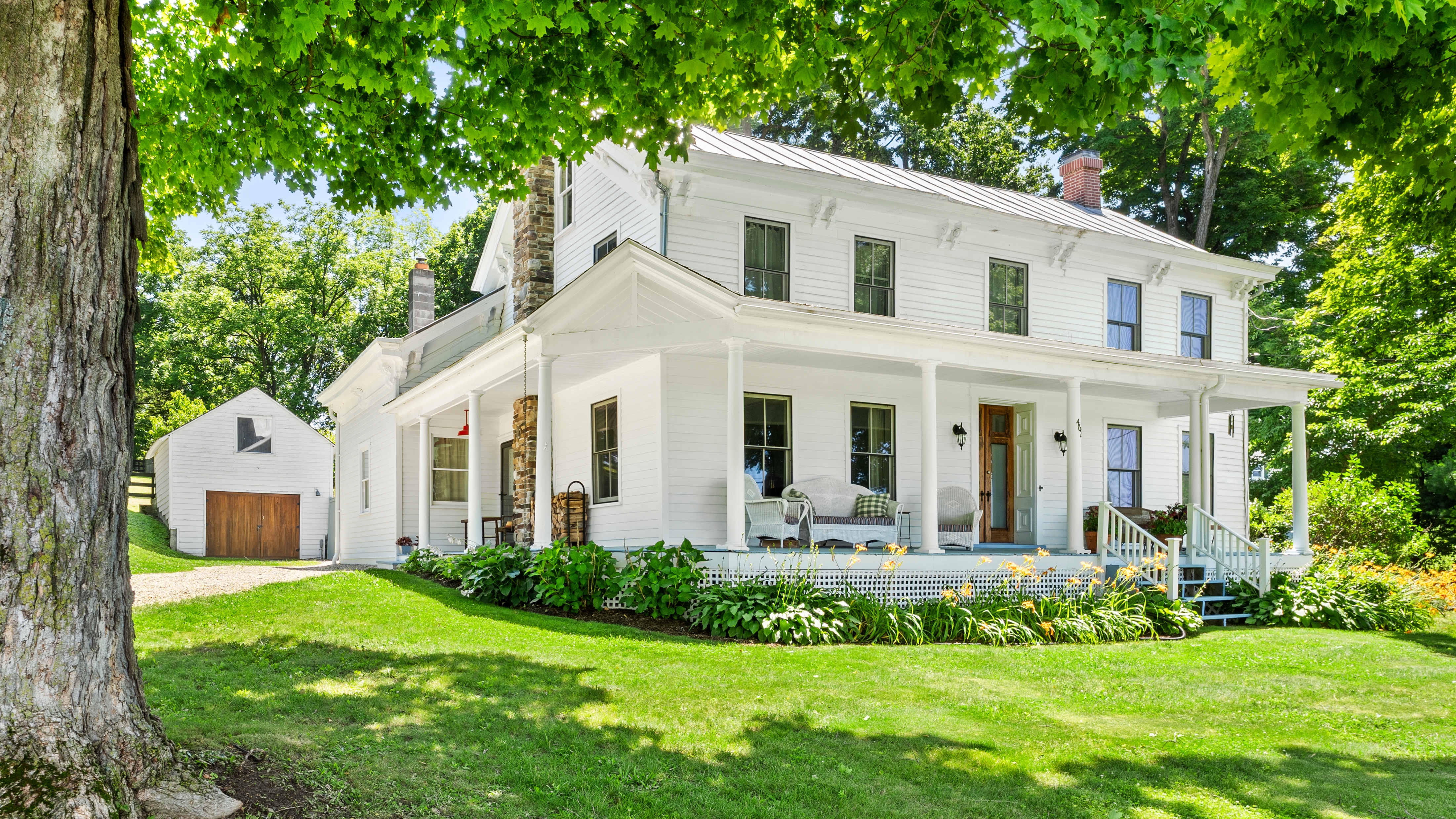  Historic 1860 Farmhouse  Incredible Catskill Views & Bluestone Gardens - 物件實景