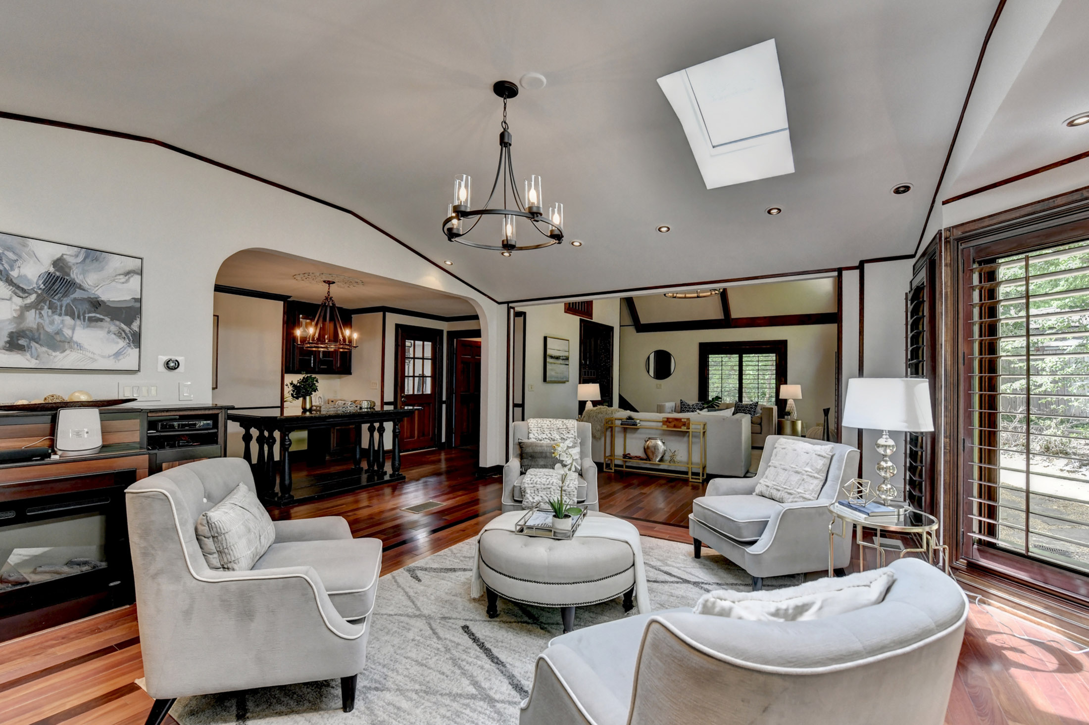  Welcome to the Cul-De-Sac - 物件實景