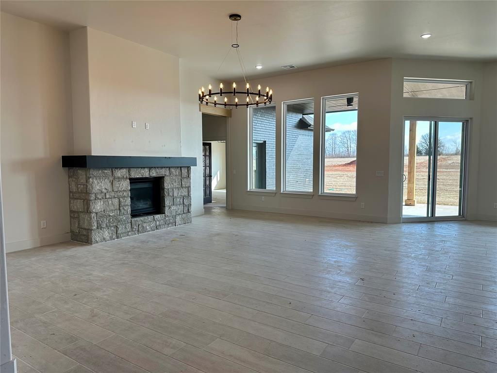 Goldsby, Oklahoma, 73093, United States, 4 Bedrooms Bedrooms, ,5 BathroomsBathrooms,Residential,For Sale,1992397