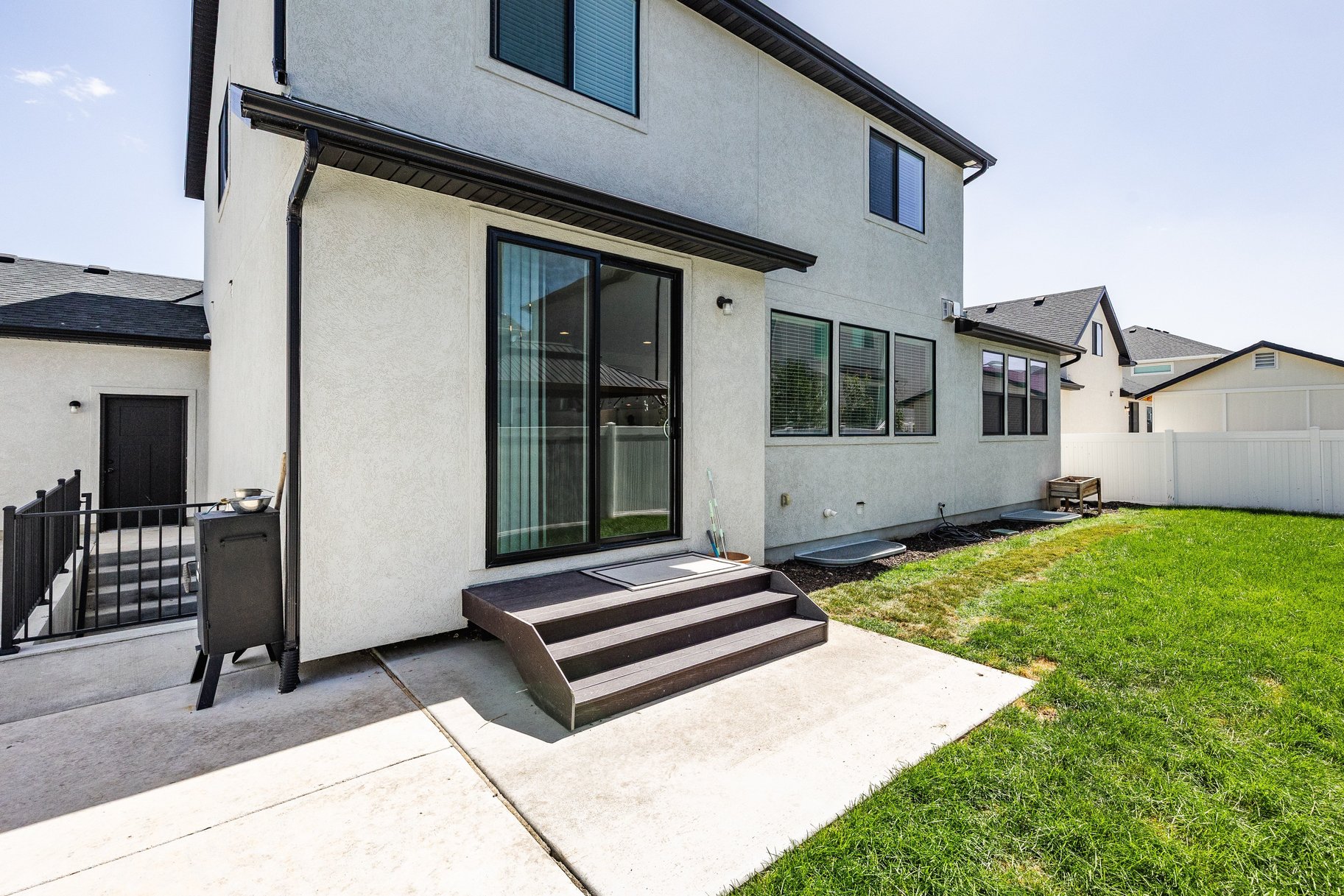  A Rare Combination of Space, Flexibility, and Turnkey Living - 物件實景