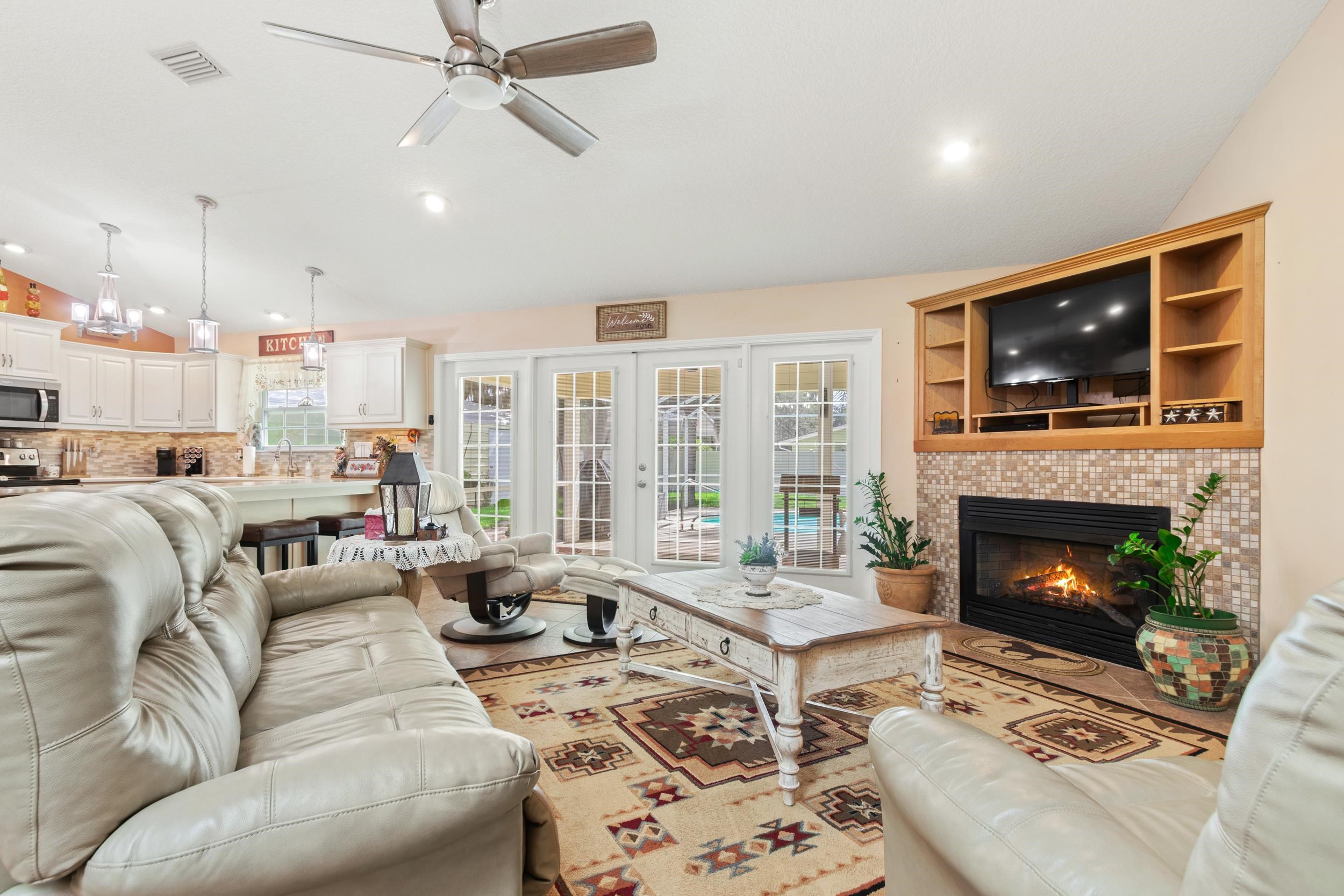 East Palatka, Florida, 32131, United States, 3 Bedrooms Bedrooms, ,2 BathroomsBathrooms,Residential,For Sale,1983358