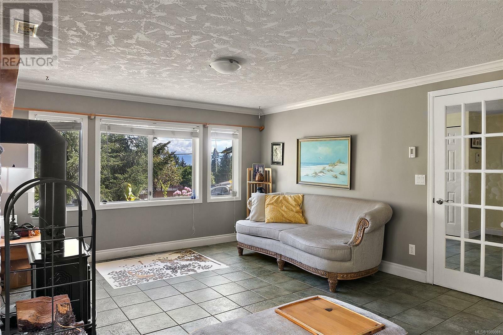 SOOKE, British Columbia, V9Z 0N5, CA, 5 Bedrooms Bedrooms, ,2 BathroomsBathrooms,Residential,For Sale,1874299