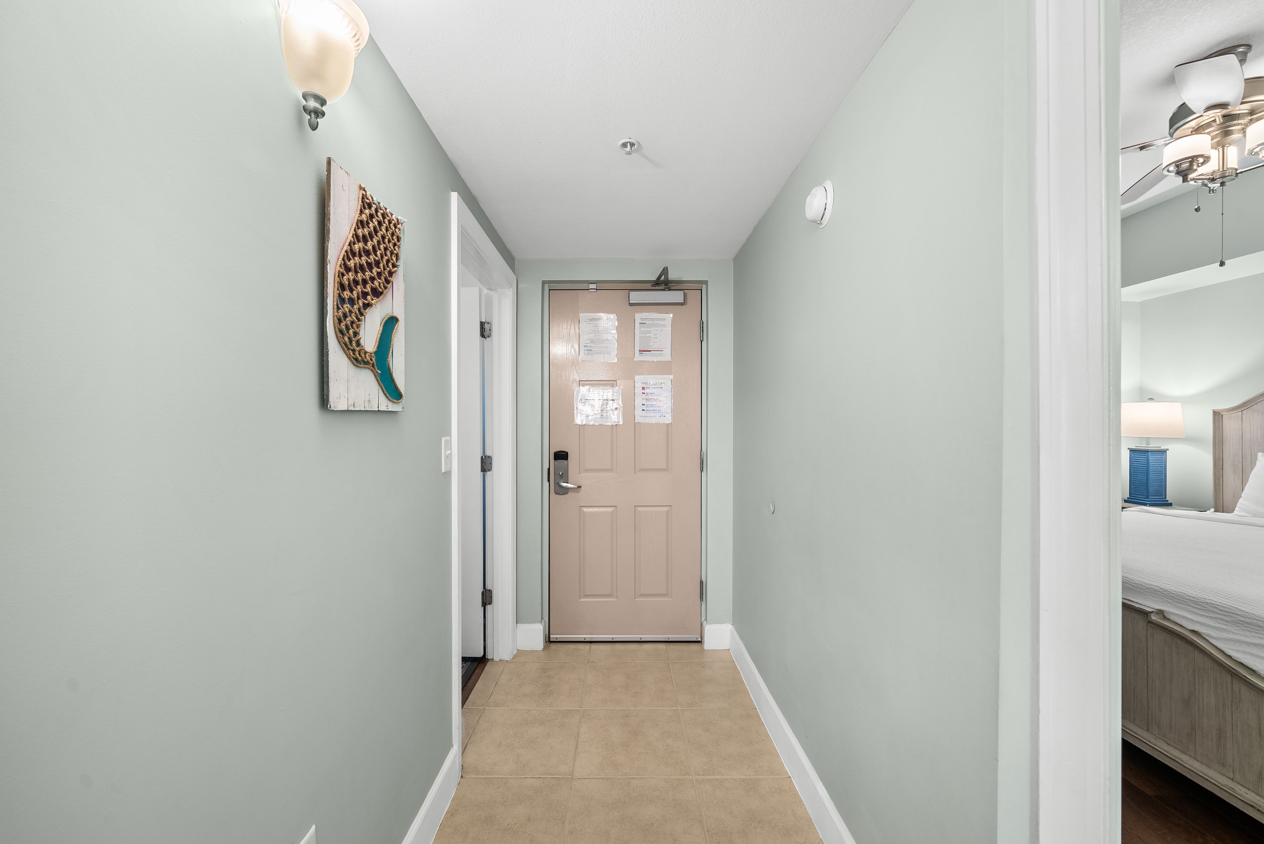  Fully-Furnished Gulf-Front Penthouse With Bunk Room In Prime Location - 物件實景