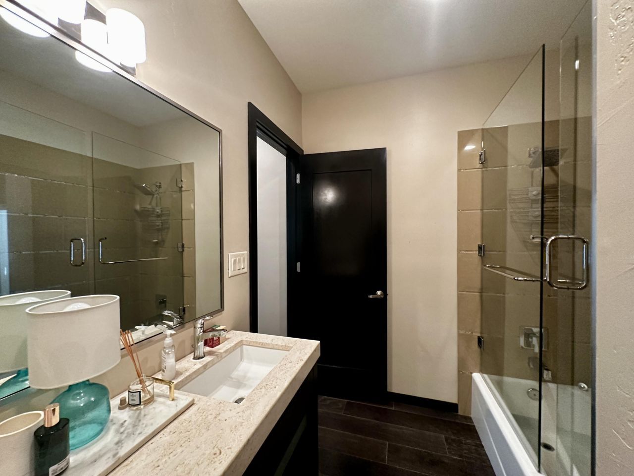 Elephant Butte, New Mexico, 87935, United States, 4 Bedrooms Bedrooms, ,4 BathroomsBathrooms,Residential,For Sale,1986304