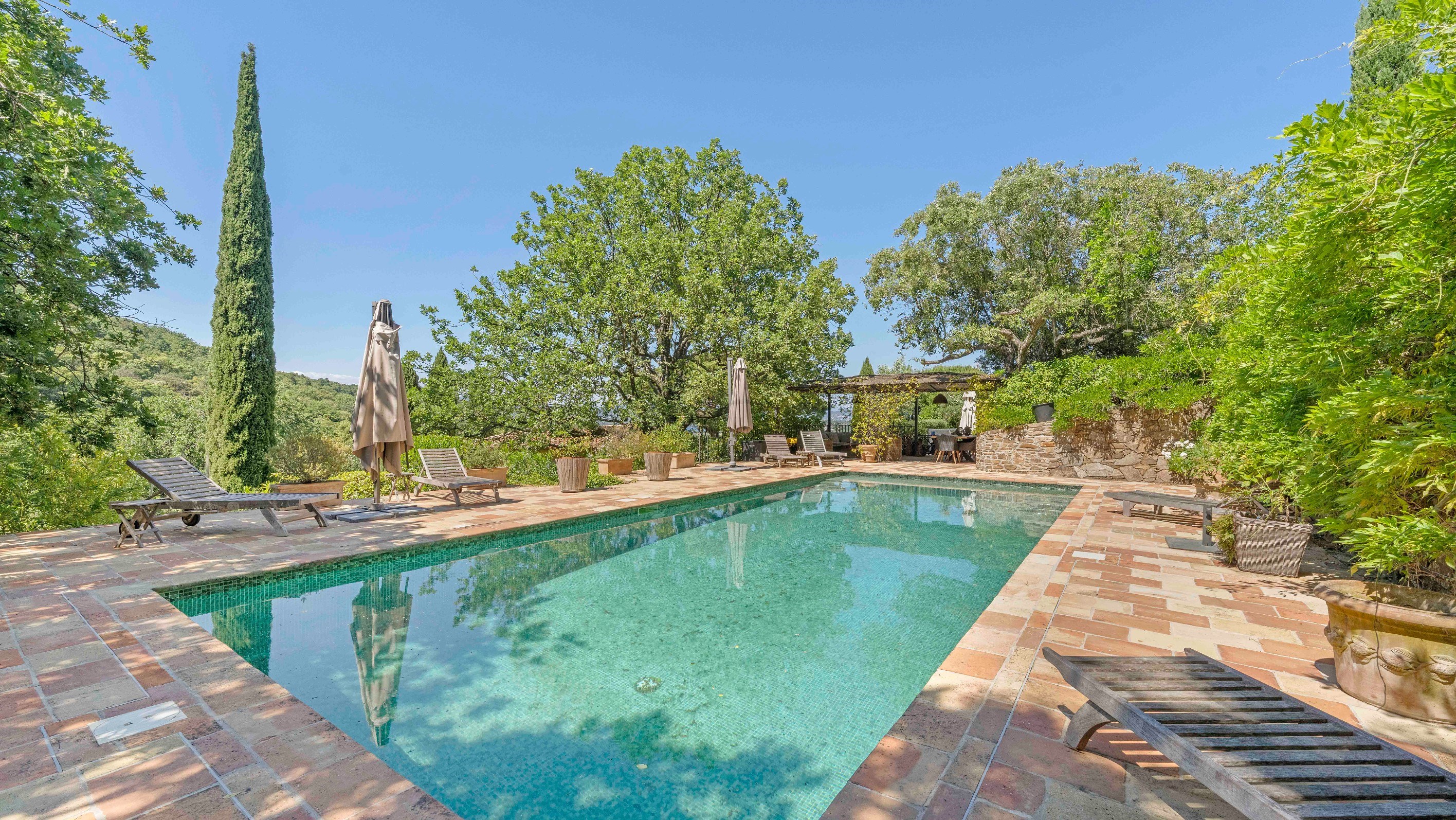 Gassin luxury estate with sea views, guest house and 13 446 sqm landscaped grou… - 物件實景