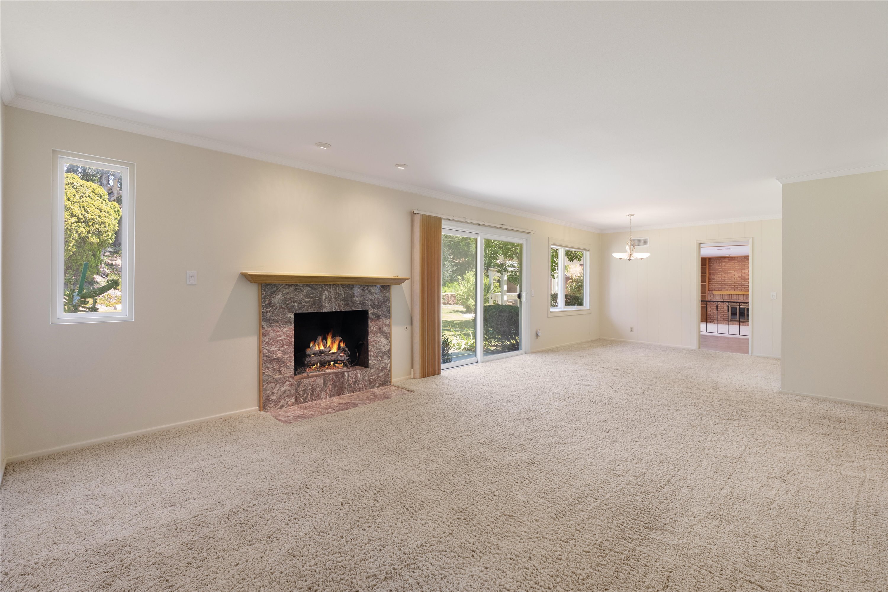 Thousand Oaks, California, 91360, United States, 5 Bedrooms Bedrooms, ,3 BathroomsBathrooms,Residential,For Sale,1895028