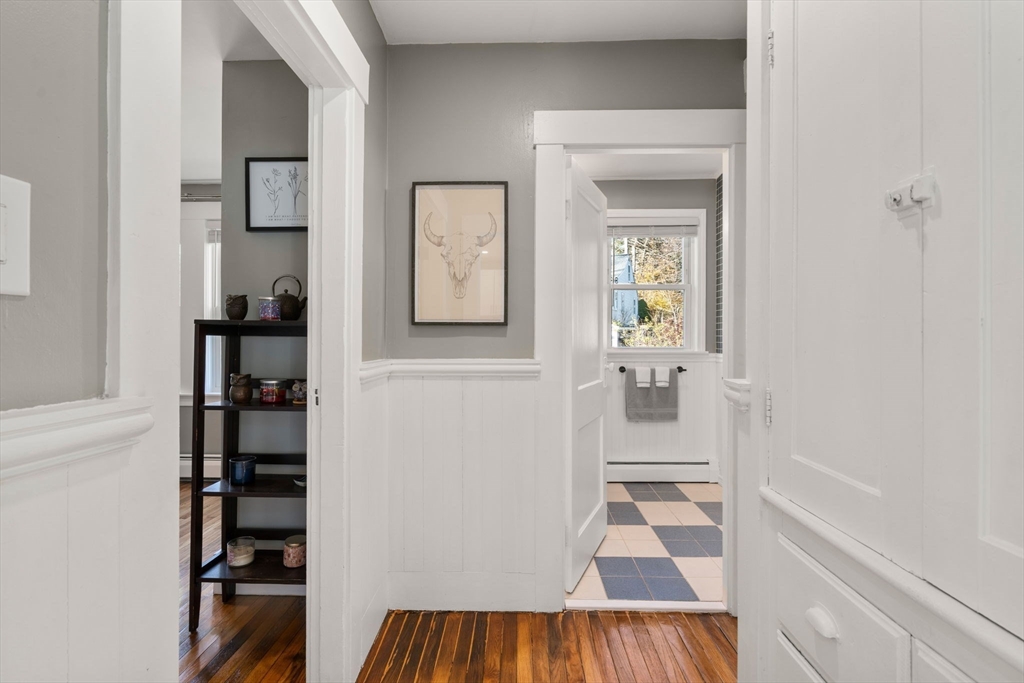 Maynard, Massachusetts, 01754, United States, 3 Bedrooms Bedrooms, ,2 BathroomsBathrooms,Residential,For Sale,1994472