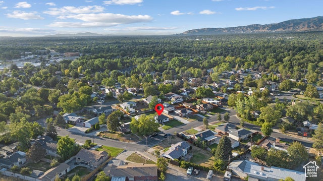 Holladay, Utah, 84121, United States, 4 Bedrooms Bedrooms, ,3 BathroomsBathrooms,Residential,For Sale,1984461