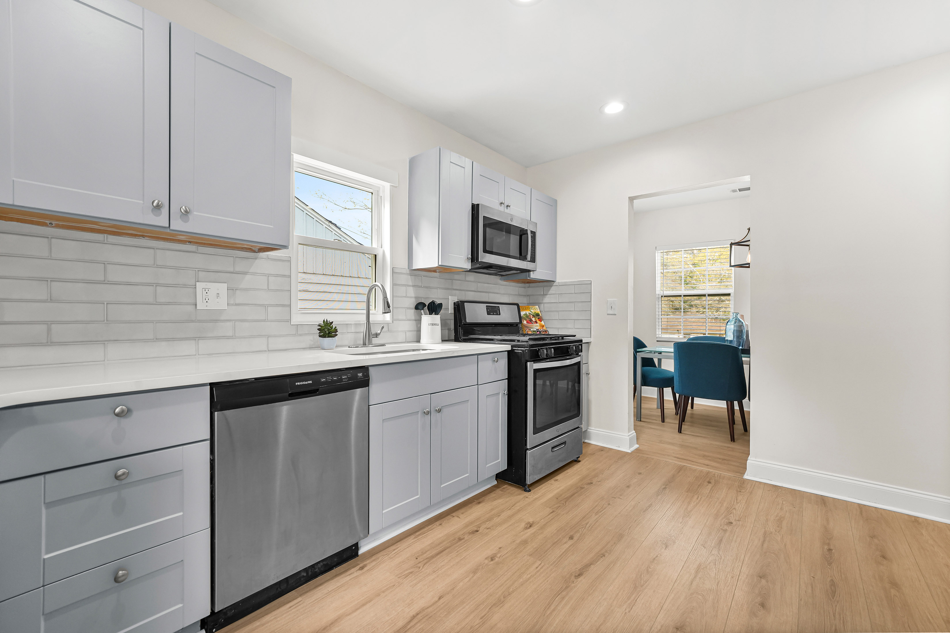 Bright and Beautifully Updated Bungalow in Venetian Hills - 物件實景