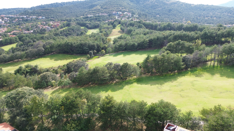 Morelia, Michoacán de Ocampo, 58350, Mexico, 4 Bedrooms Bedrooms, ,4 BathroomsBathrooms,Residential,For Sale,1998426