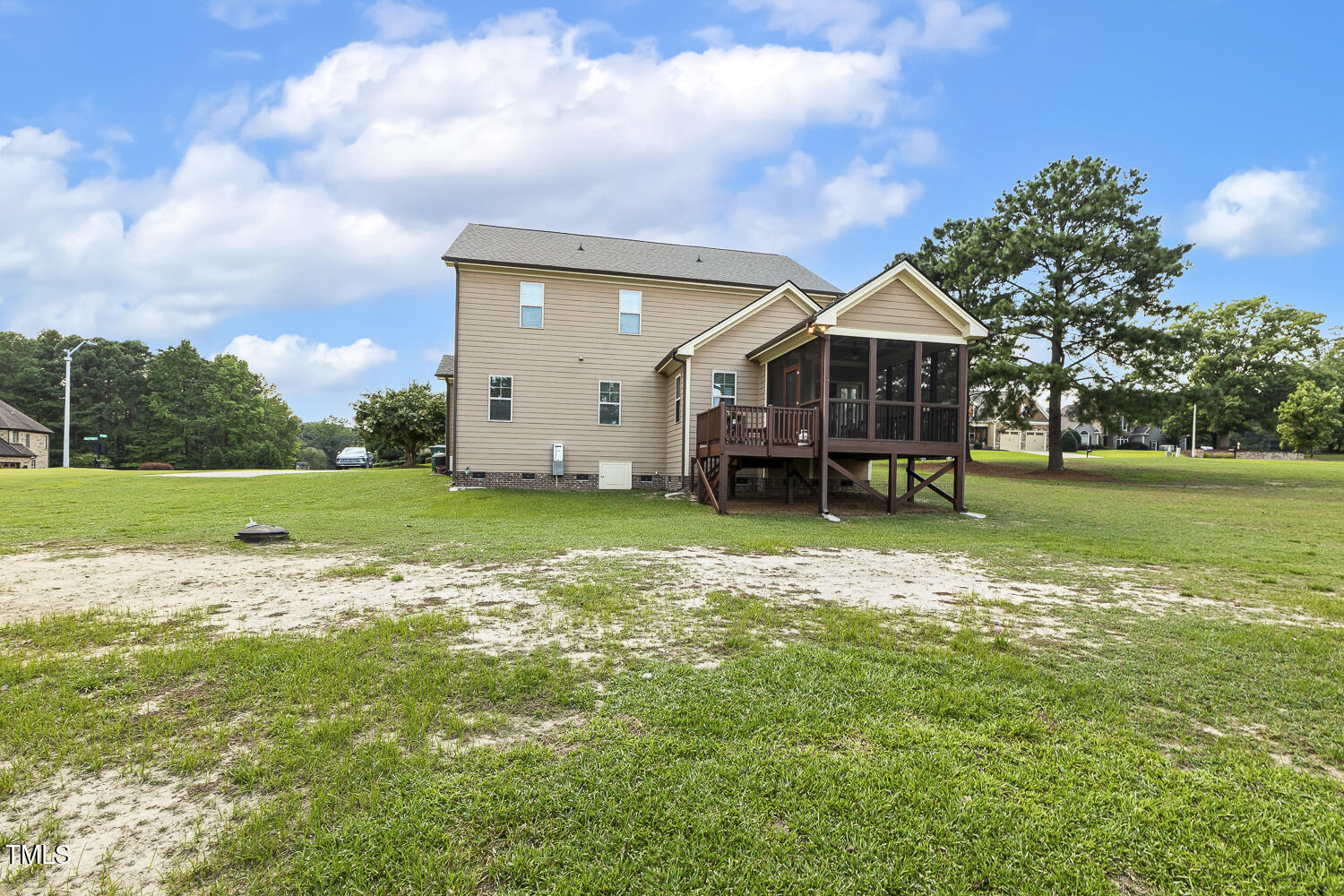 Fuquay Varina, North Carolina, 27526, United States, 4 Bedrooms Bedrooms, ,4 BathroomsBathrooms,Residential,For Sale,1889692