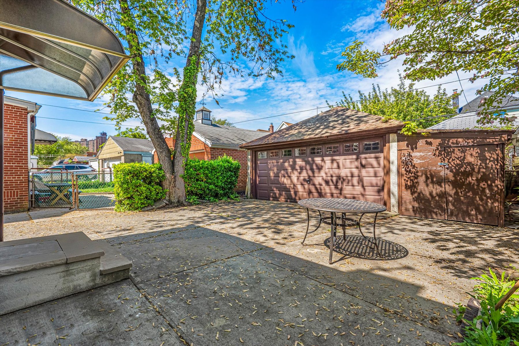  90-43 70th Drive, Forest Hills, NY, 11375 - 物件實景