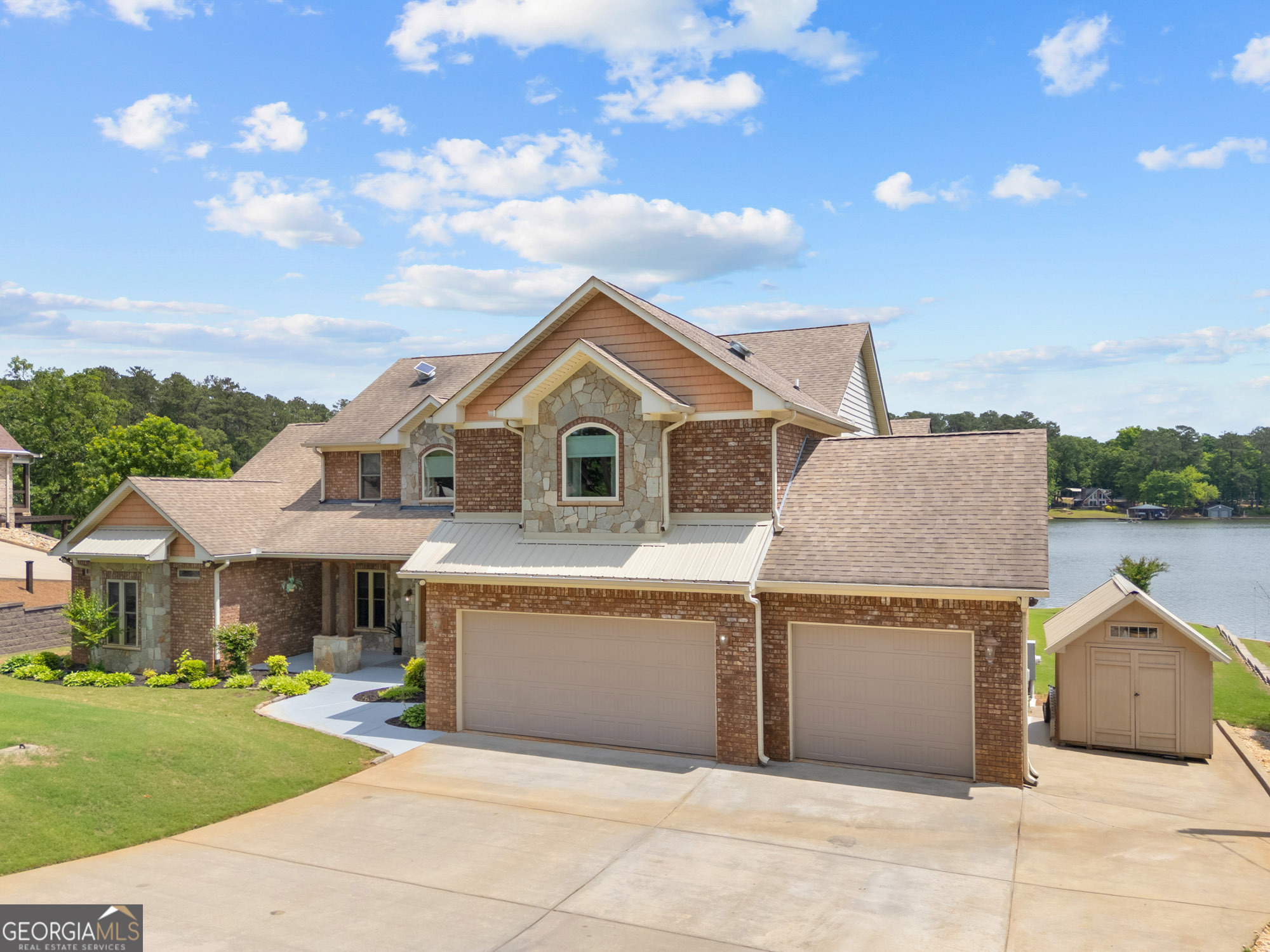 Jackson, Georgia, 30233, United States, 4 Bedrooms Bedrooms, ,4 BathroomsBathrooms,Residential,For Sale,2028016
