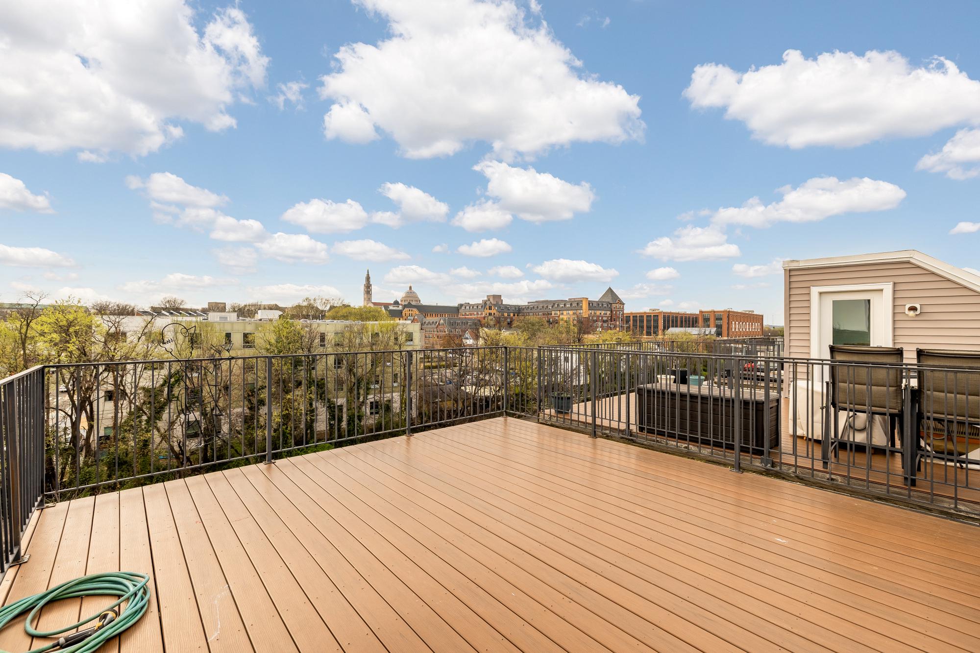  3302 9th Street NE, Washington, DC, 20017 - 物件實景