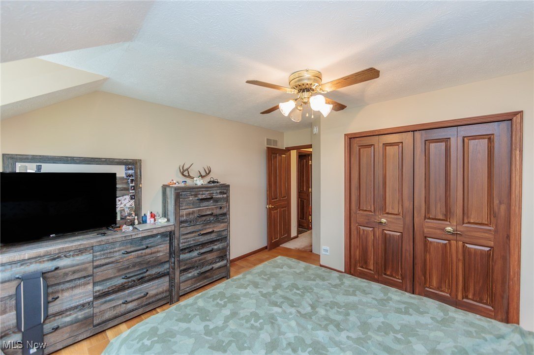 Medina, Ohio, 44256, United States, 5 Bedrooms Bedrooms, ,4 BathroomsBathrooms,Residential,For Sale,1855441