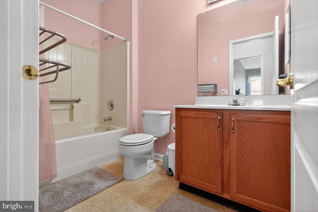 Marlton, New Jersey, 08053, United States, 2 Bedrooms Bedrooms, ,2 BathroomsBathrooms,Residential,For Sale,1994693