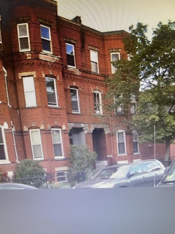 Boston, Massachusetts, 02119, United States, 6 Bedrooms Bedrooms, ,5 BathroomsBathrooms,Residential,For Sale,1863642